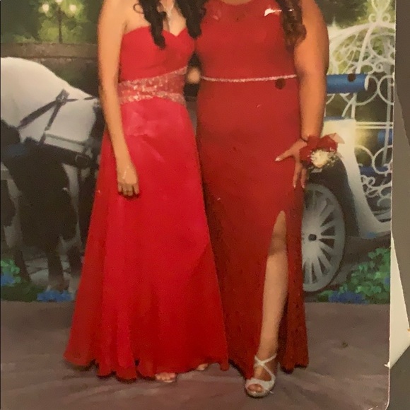 👸 PROM DRESS 👗 - Picture 6 of 8